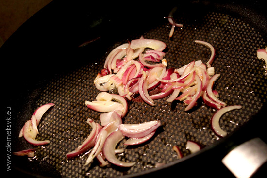 tacos-z-kurczakiem-achiote-cebula