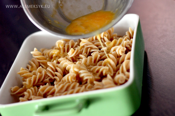 casserole-makaronowe-jajka-makaron