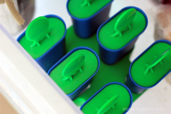 lody-arbuzowe-zamrazalnik