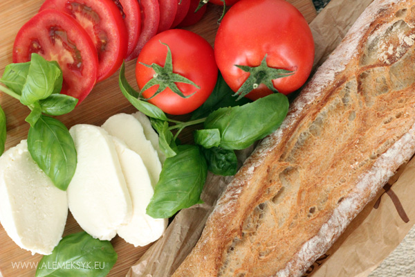 bagietka-caprese-skladniki