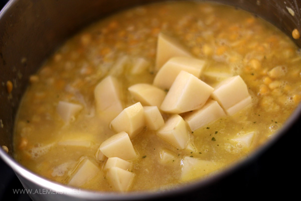 krem-z-kukurydzy-gotowanie-ziemniaki