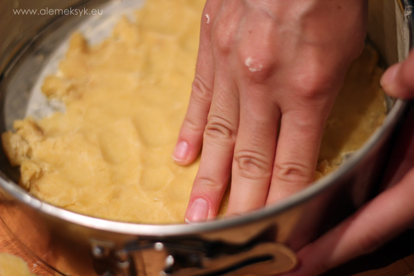 ciasto-ugniatanie-ciasta