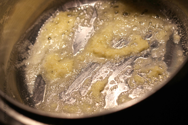 zupa-z-dyni-imbir-garnek