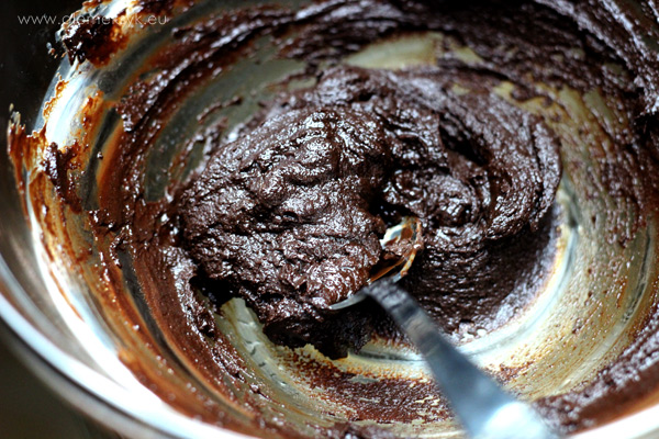 czekolada-ze-smietana-wymieszana