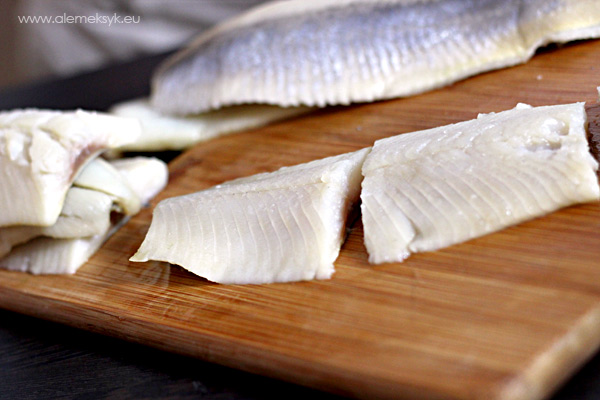 00-sledzie-w-pomidorach