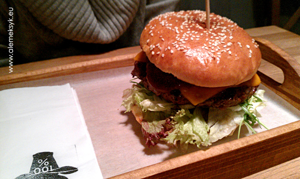 miedzy-bulkami-hamburgery-03