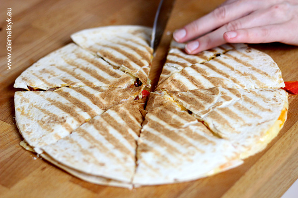 quesadilla-z-chorizo-010