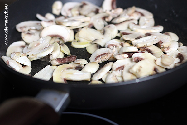 pieczarki-smazenie