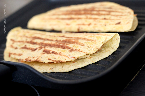quesadilla z lososiem 009