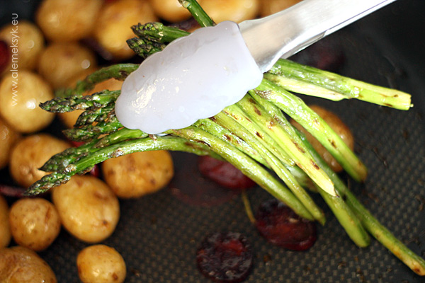 szparagi-z-chorizo-006