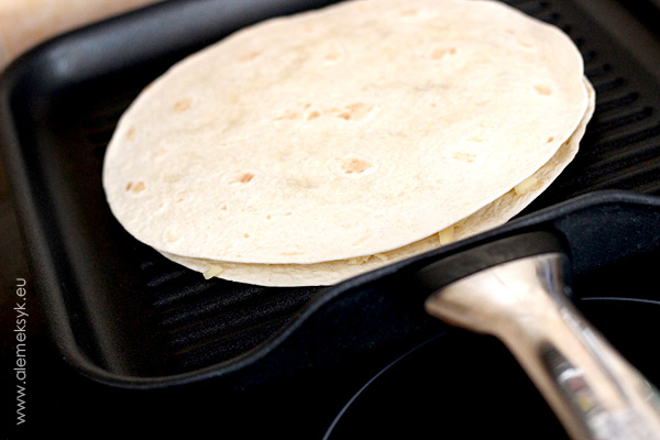 quesadilla-z-kurkami-010