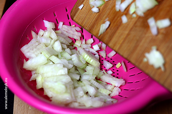 sledzie w smietanie 006