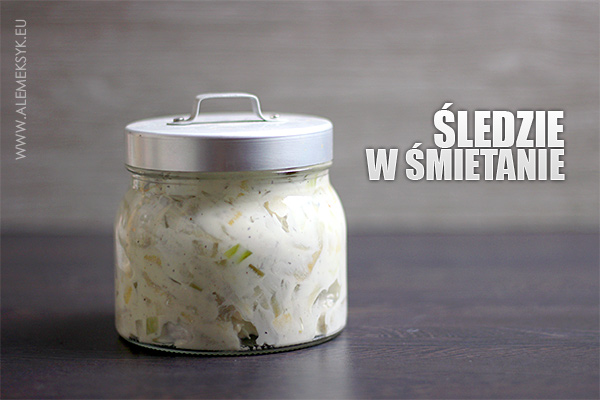 sledzie w smietanie 016