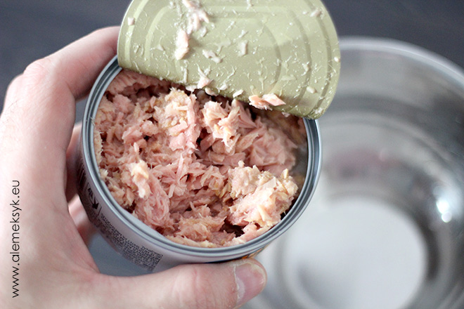 sandwich z tunczykiem