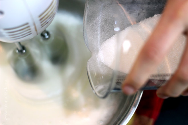 pavlova z kasztanami 004