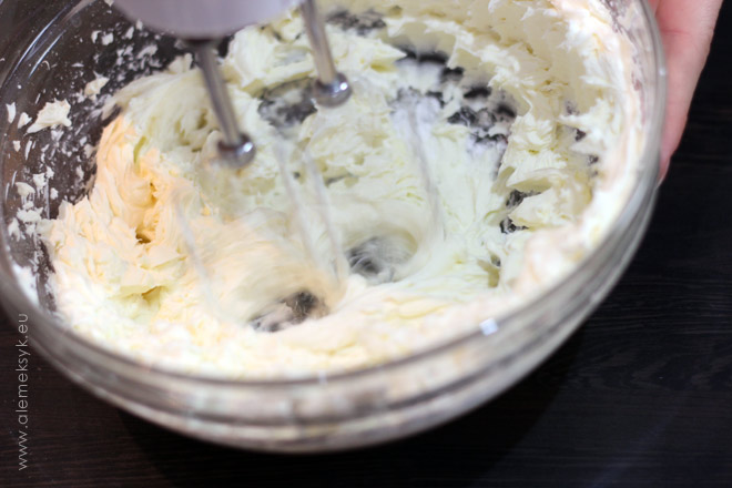 pavlova z kasztanami 012