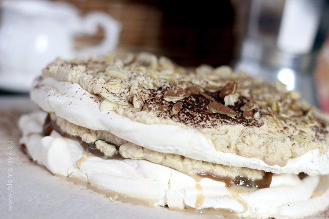 pavlova z kasztanami 021