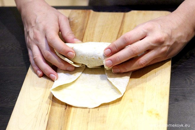 burrito z szarpanym kurczakiem 019