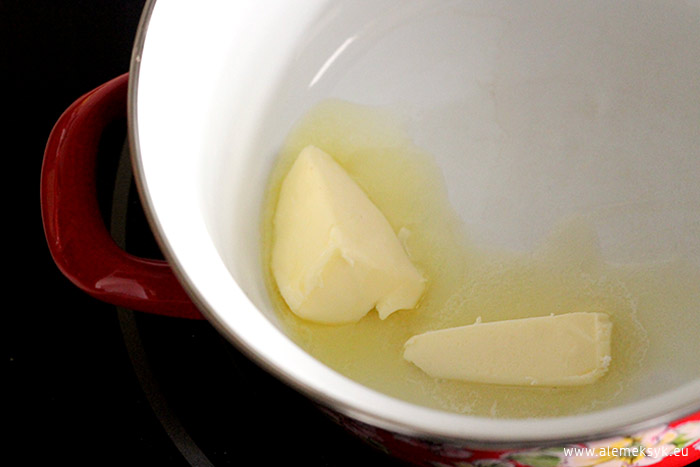 tagliatelle z groszkiem i pomidorkami 001