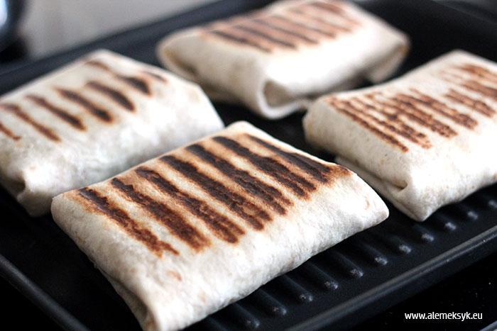 burrito z quinoa i chorizo 020