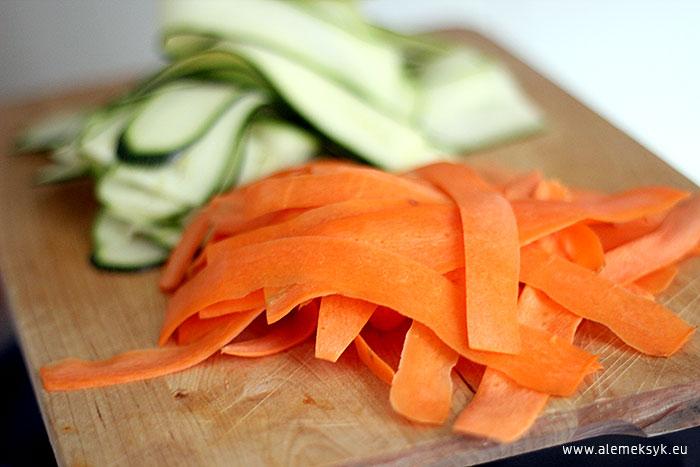 kurczak z cukinia w kokosie 002