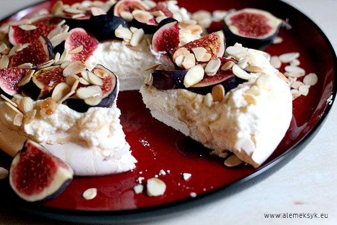 pavlova z figami 005