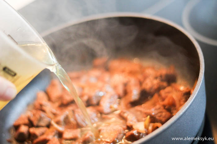 gulasz wolowy porto 10