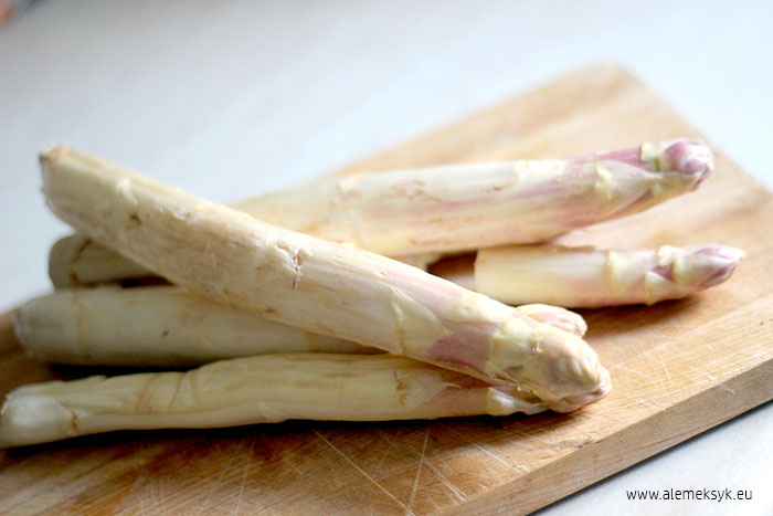 zupa krem z bialych szparagow 001