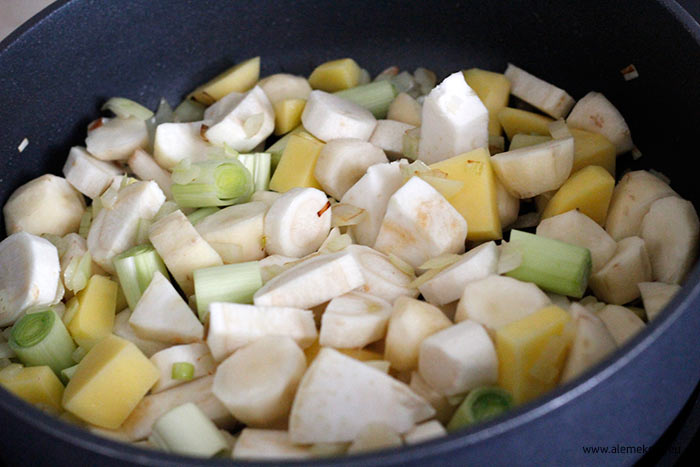 krem z bialych warzyw 005