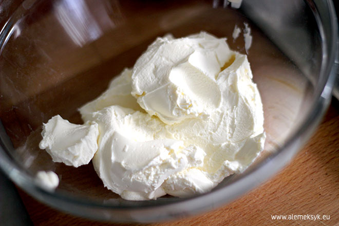 bezy z musem malinowym 005