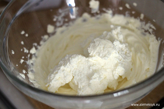 bezy z musem malinowym 010