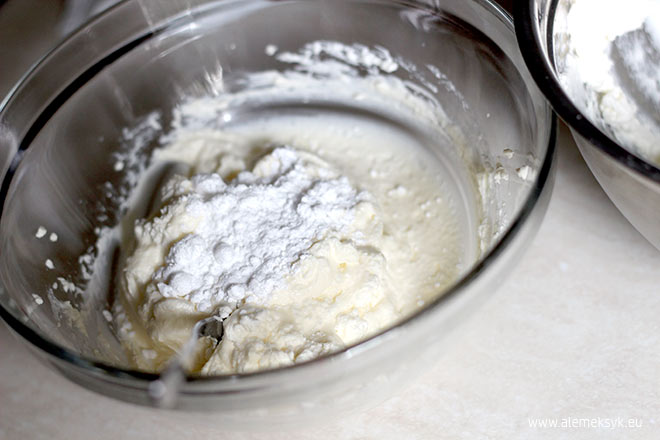 bezy z musem malinowym 011