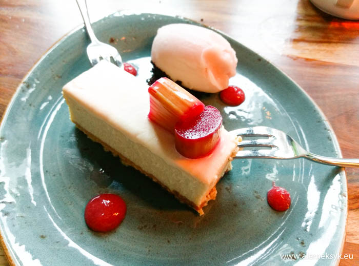 casablanca warszawa 10