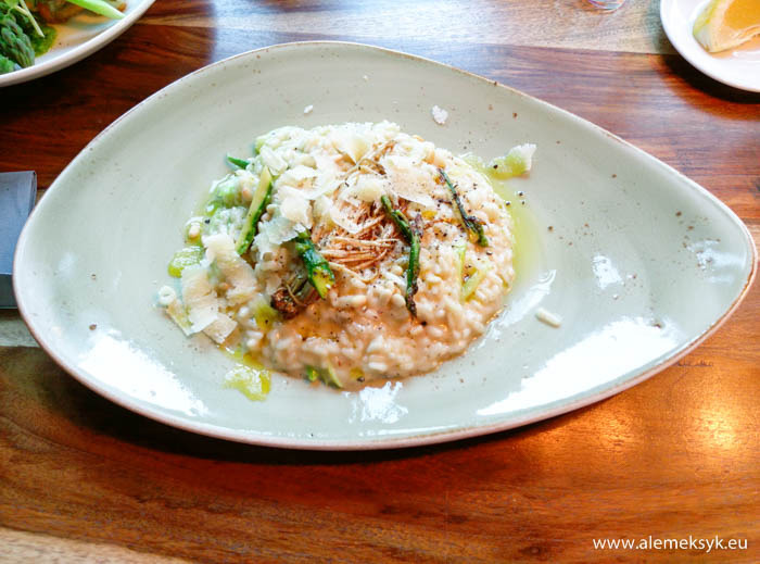 casablanca warszawa 6