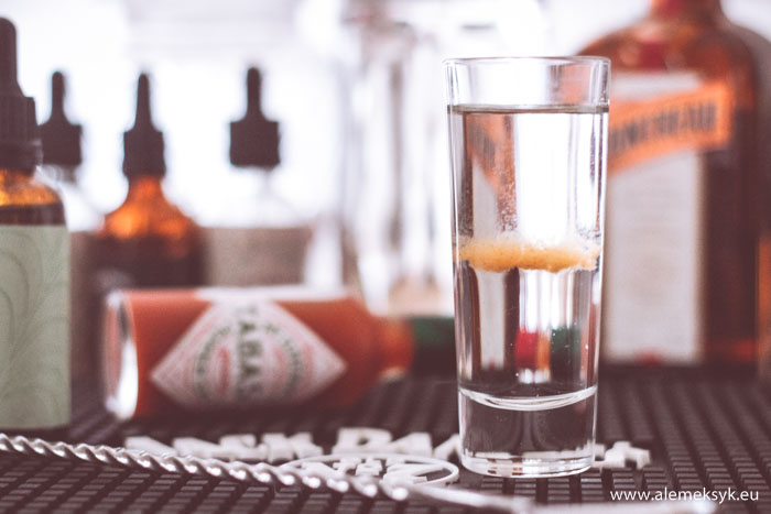 wsciekle psy biale 03