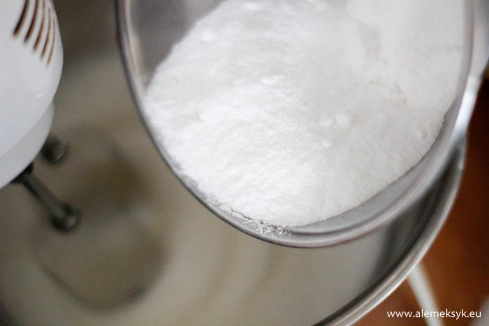 tres leches z migdalami 11