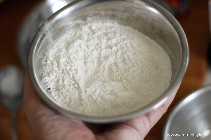 tres leches z migdalami 2