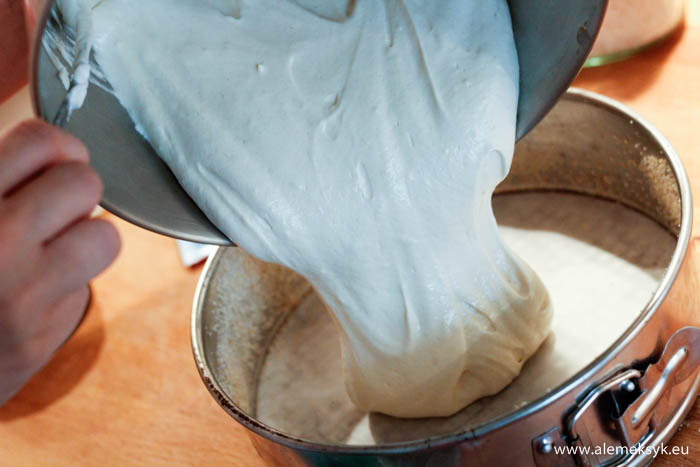 tres leches z migdalami 21