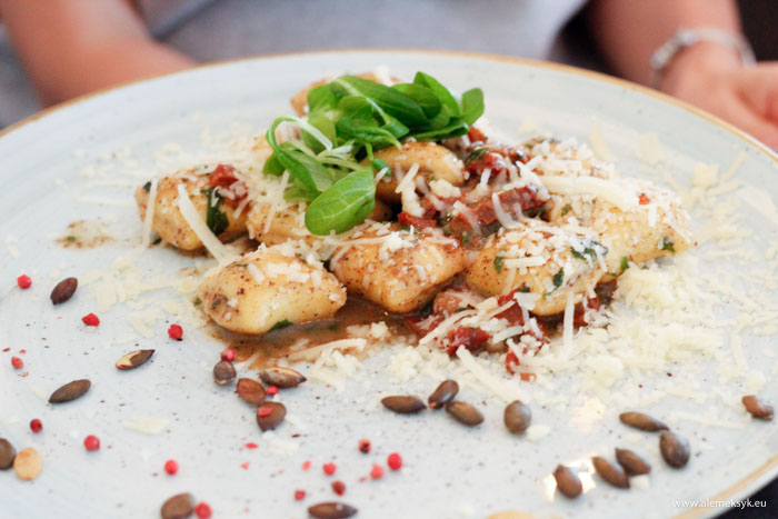 repubblica italiana 9