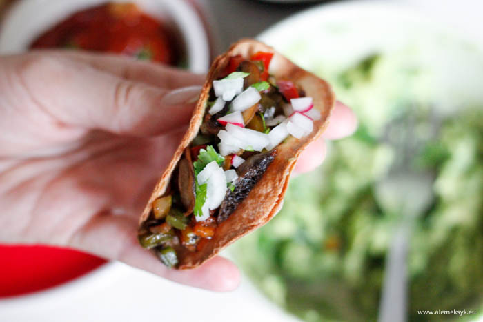 mini tacos chrupiace z pieczarkami 19