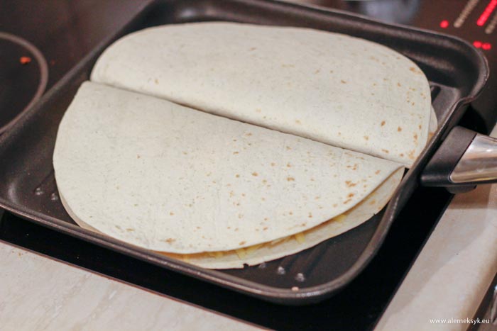 quesadilla chorizo 8