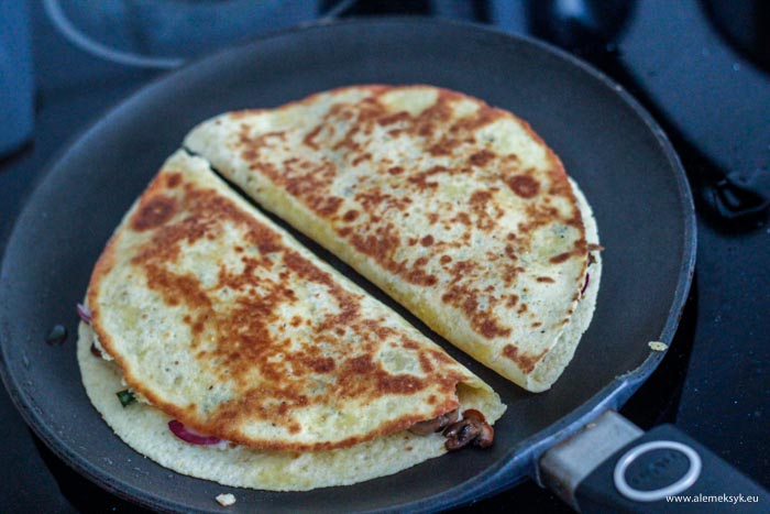 quesadilla z pieczarkami 11