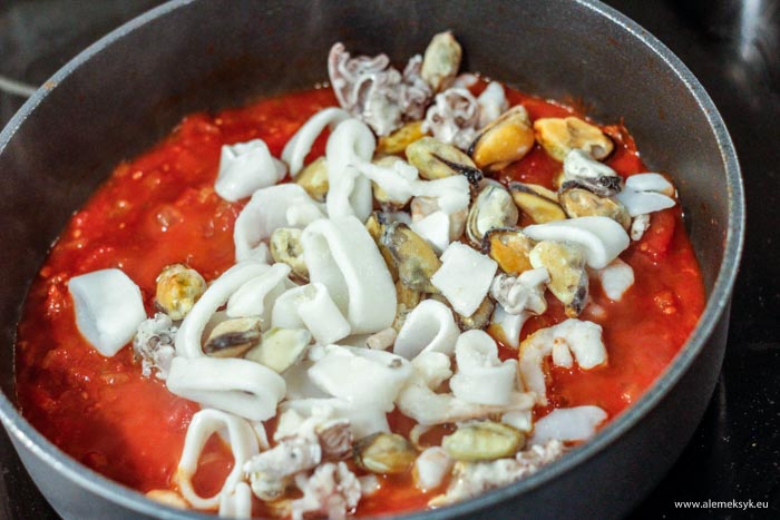 spaghetti z owocami morza 5