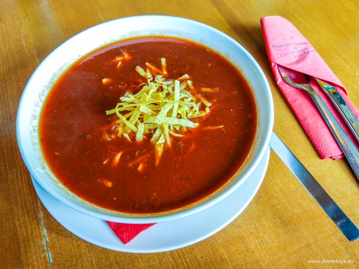 czerwone sombrero poznan 3