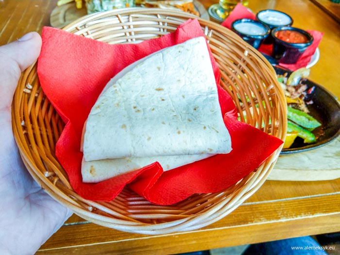 czerwone sombrero poznan 8