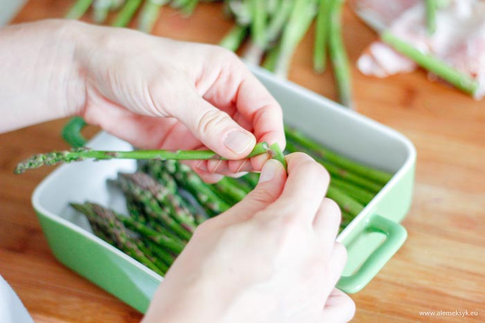 szparagi z pomidorami mozarella 2