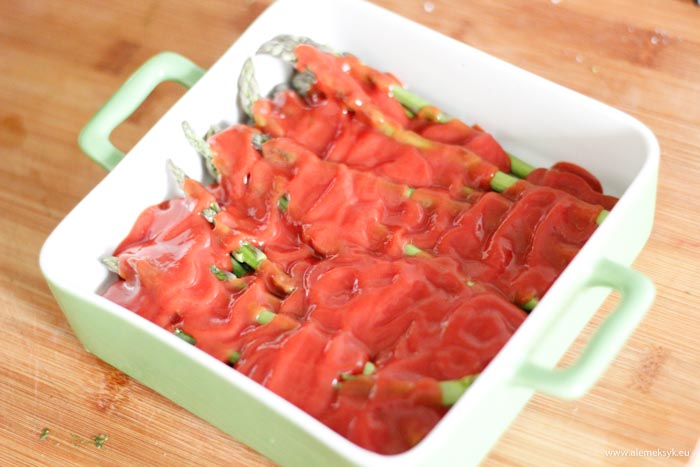 szparagi z pomidorami mozarella 5
