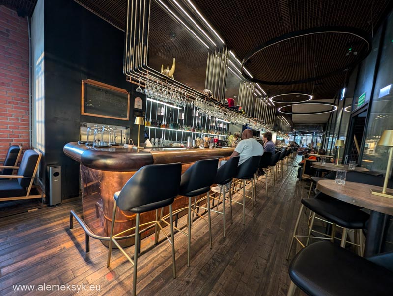 bar 3 4 koneser pixel 3