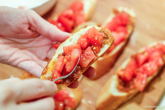 bruschetta zapiekana 701