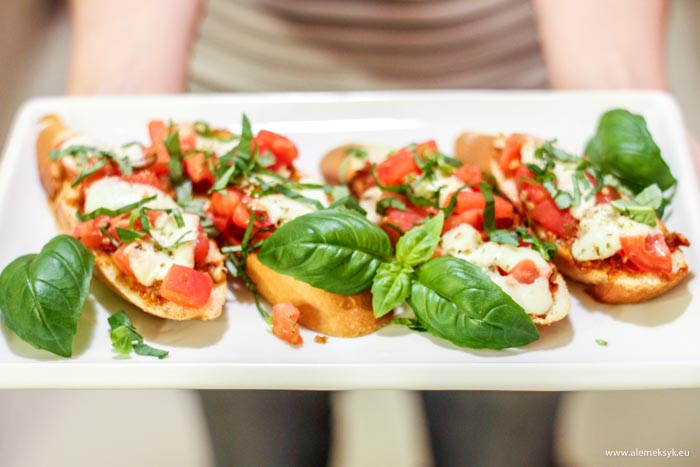 bruschetta zapiekana 703